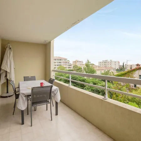 Welkeys - Cezanne Apartamento *